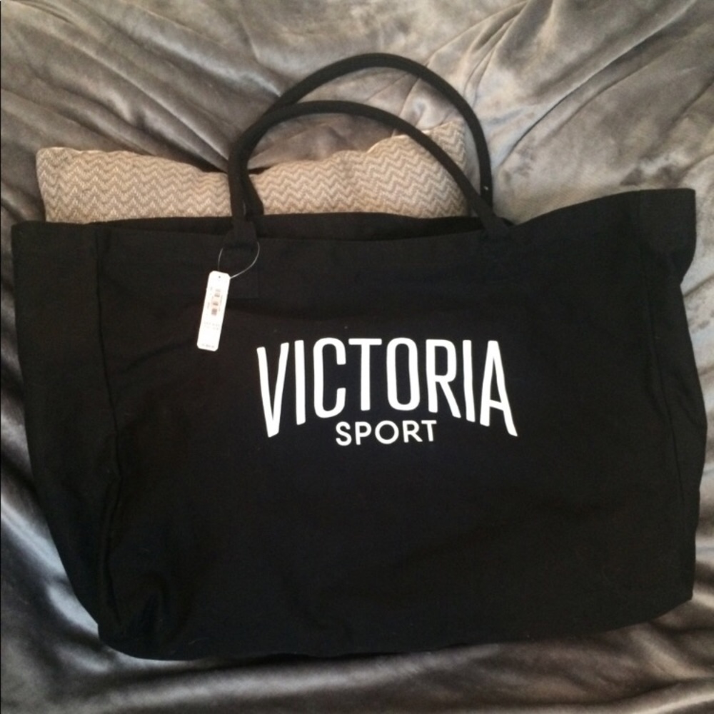 🌸5/$25🌸[Victoria’s Secret] Black Sport Tote
